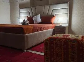 Sunny Villa in Erfoud City Centre - Terrace & Garden, Fast WiFi & Free Parking Included-Your Gateway to Merzouga Dunes