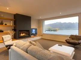 Fifteen by Amazing Accom