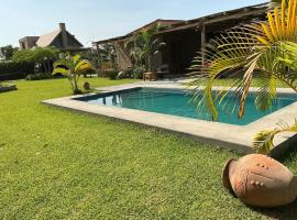 Casa Iskay Sunqu in a condominium Chincha, khách sạn ở El Carmen