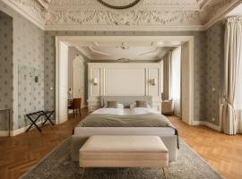 Hotel Traugutta 12, готель у Лодзі