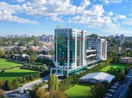 لا كوينتا باي وايندام اسطنبول غونشلي