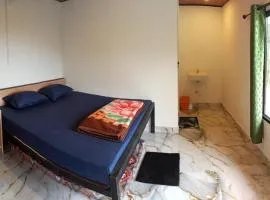 Budget couple rooms vattavada