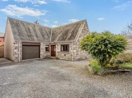 3 Bed in Pitlochry oc-t37864