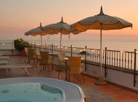 ホテル ネットゥーノ