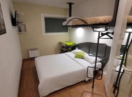 Good Night Hotel, hotell i Arques