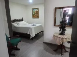 BED & BREAKFASTS Amplio