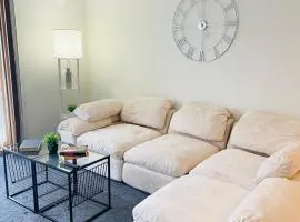 Comfortable 2BR2BA Great Monthly Rates