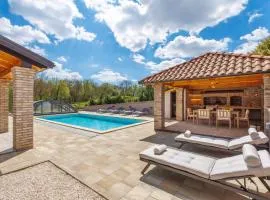 Lux pool Villa Zen