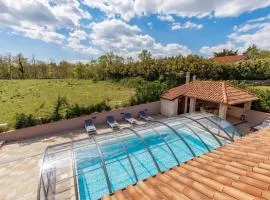Lux pool Villa Zen