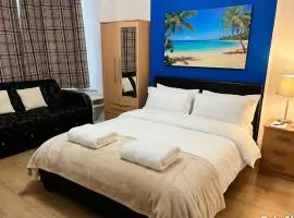 Room 5 minute walk from Herne Bay beach