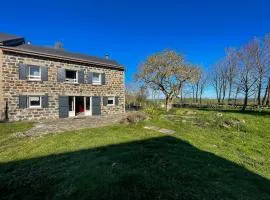 Les Mûres - Maison de campagne, calme, familiale, vue