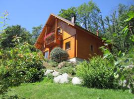 Chalet Les Genêts 2 - Spa, Sauna, Hotel in Saint-Amarin