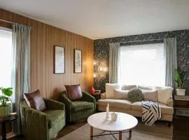 Charming Urban Cottage