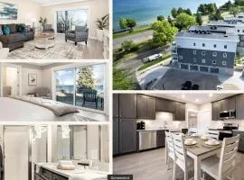 Luxury Downtown 2BDR Lake View 2nd Floor Condo on West Bay 204E