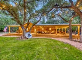 Ultimate Riverfront Retreat! Blanco Family Cabin