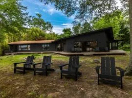 Haiku River House 5BR Zen Riverfront Retreat Near DC