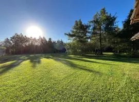 Casa quinta con enorme parque, parrilla, hogar, piscina a 1 hora de CABA