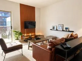 Third Ward Apt Near Summerfest with Gym and Balcony