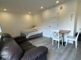 Hotel Mini Inc, hotell i Montréal