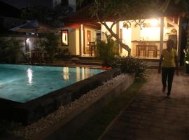 Puri Clinton Bali, hotel em Nusa Dua