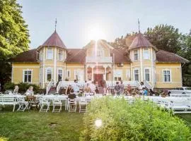STF Villa Söderåsen B&B