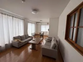 KAMIARIHIGASHIGreat prices until May! Accommodates up to 15 people! Entire single-family home for rent