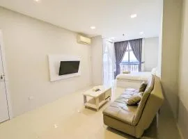 Lovina 20-12B Formosa Residence
