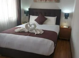 Casona Plaza Hotel Balsa Inn