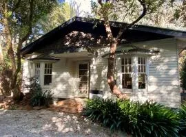 Lochiel Cottages - Dandenong Ranges Escape