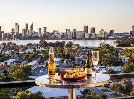 Metro Hotel Perth, hotell i Perth