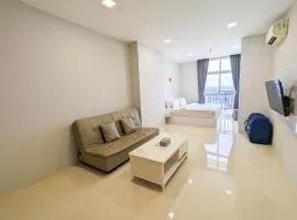 Lovina Spacious Double Studio at Formosa Nagoya