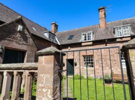 Gamekeepers Cottage, hotel i Chillingham