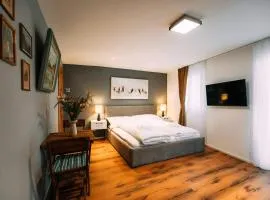Alpina Two - Charming Apartment Prime Location