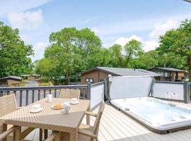 Woodside Bay Lodge Retreat, Hotel in Wootton Bridge