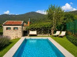 Holibai Casa Celso Naturaleza, jardín y piscina cerca del mar