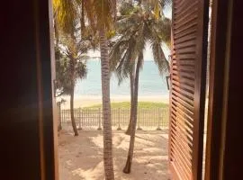 CocoBaru - Private Beachfront Entire Villa