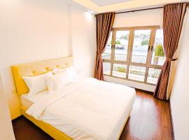 Lovina 5-05 at HarbourBay Residence, hotel a Batu Ampar