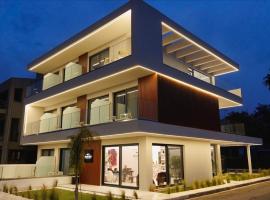 The Grand Blue Boutique Hotel โรงแรมในเมโซลองกิออน