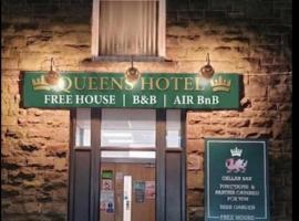 Queens Hotel, hotel a Rhondda