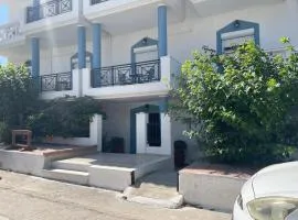 Plaka Apartments