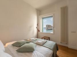 LOFT sull'acqua con vista mozzafiato, viešbutis Neapolyje
