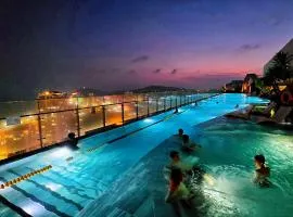 The Sóng Luxury Apartment Vung Tau Sea View - Free Infinity Pool, Gym, Sauna & Kids Pool