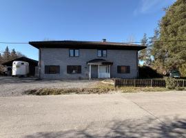 Villa för event bröllop konferens ofta uthyrt kolla innan du bokar, khách sạn ở Tyresö