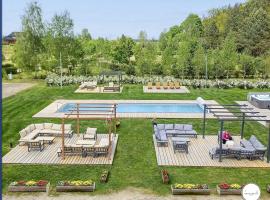 Ułańska Zagroda, hotel en Człopa