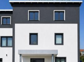 Pension Sara, khách sạn ở Magdeburg