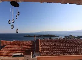 Aura of the Aegean Sea View House in Oinousses