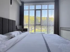 Green Hill Hotel