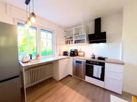 Haus mit großen Garten mit neuer umgebaute Küche