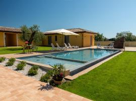 Agriturismo Bio Agricoccinella, hotel en Follonica