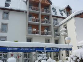 Logis Hôtel L'Auzeraie, hotel v destinácii Ax-les-Thermes